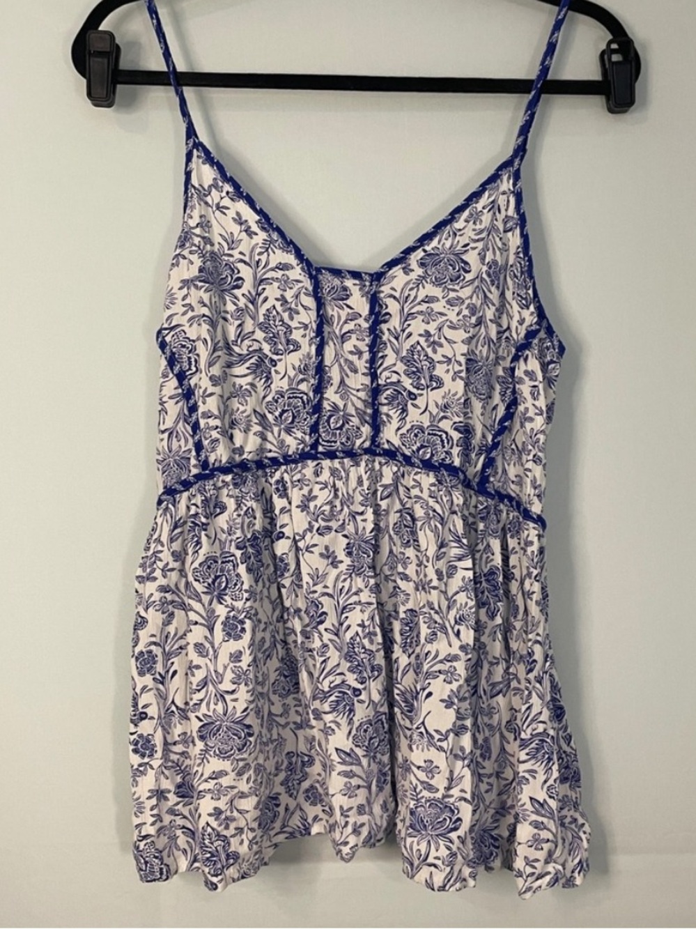 Knox Rose Women's Floral Print‎ Cami top Blue White medium